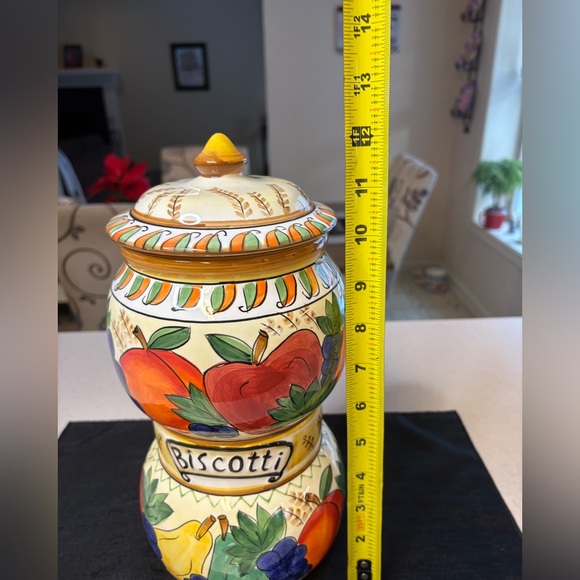 Vintage Hand- Painted Nonni’s Biscotti Ceramic Cookie Jar - Picture 8 of 9